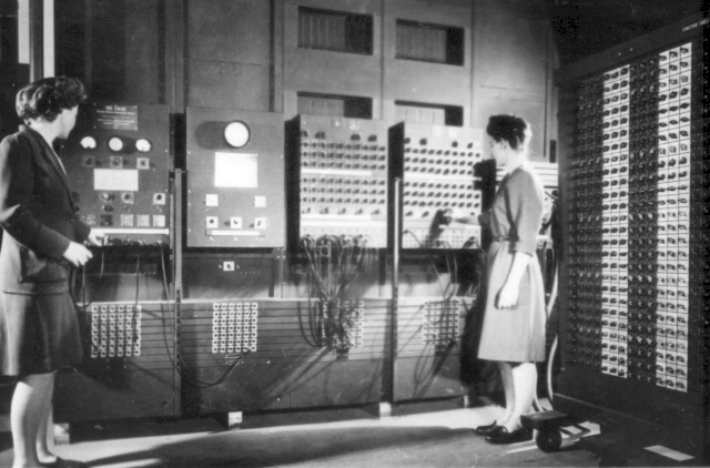 Two women operating ENIAC (U.S. Army Photo)